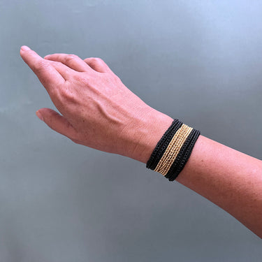 Collar-Brazalete Belen Grueso Dorado Largo 3T Negro